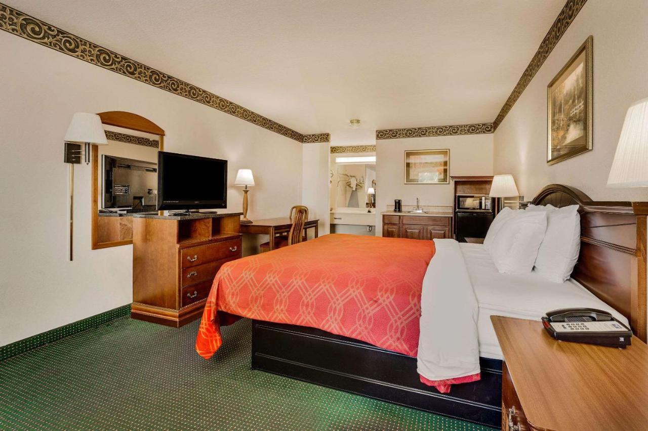Rodeway Inn Sandersville Extérieur photo